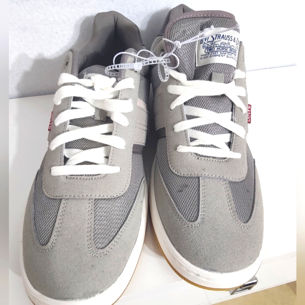 Levi's Strauss & Co. Grey Men's Shoes, Skateboard Sneakers, High Quality Size13 - Picture 2 of 7